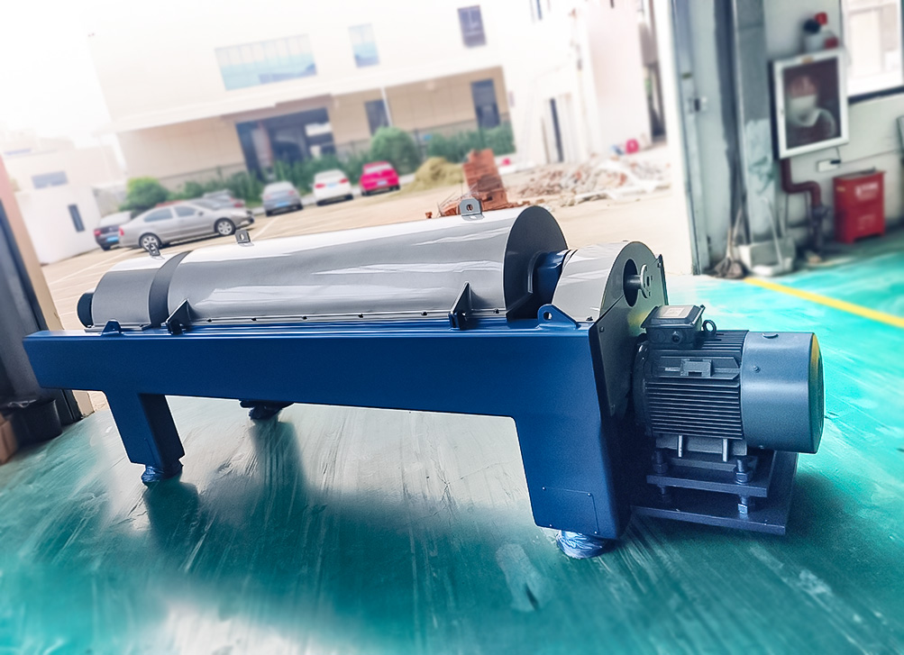 LW-B(650~1000)系列螺旋卸料沉降離心機(jī)